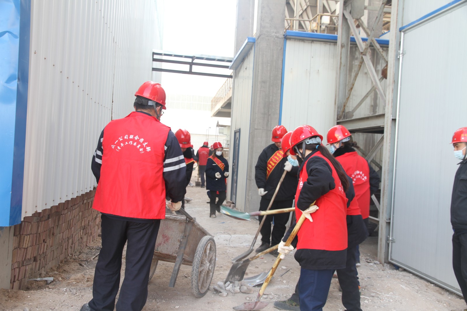 1678356860303744.jpg 1678356860303744.jpg